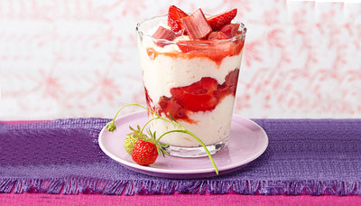 Rhabarber-Erdbeer-Dessert