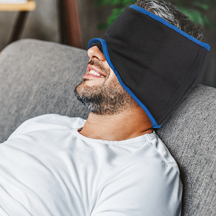 Schlafmaske mit Ohrstöpsel und Geldpads