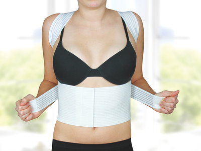 Geradehalter mit Stützgürtel