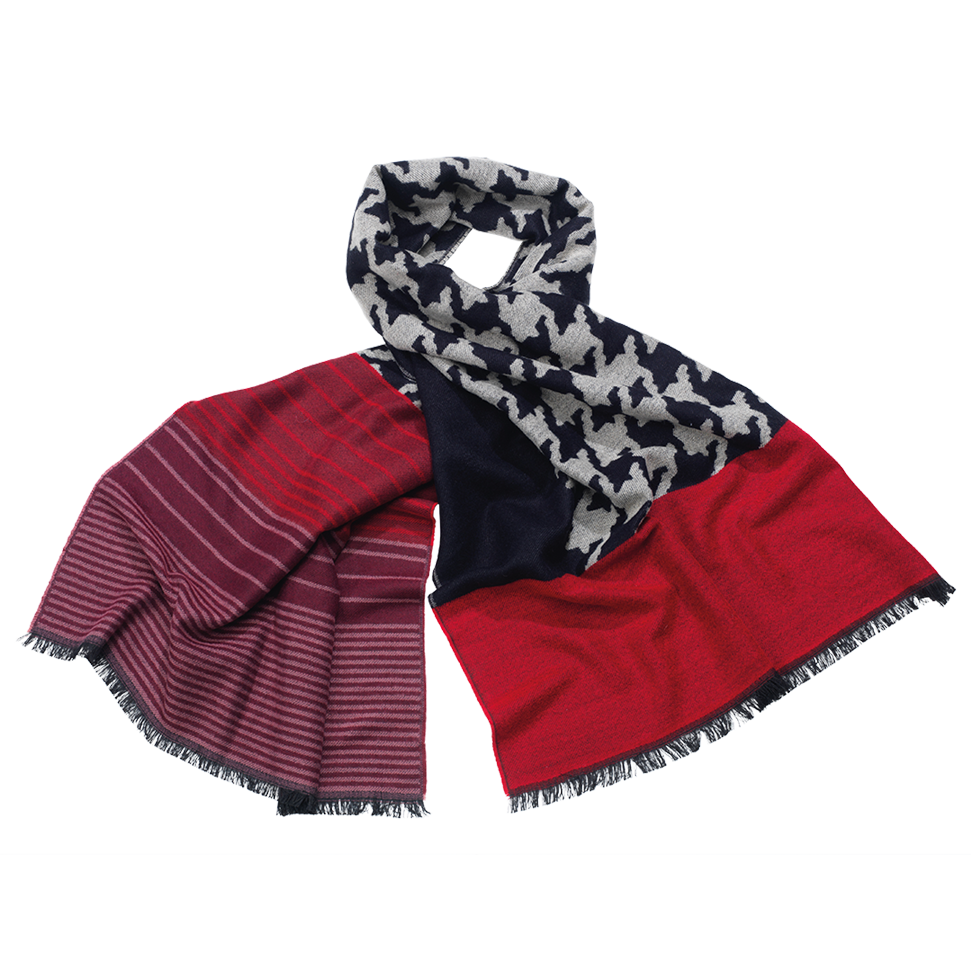 Damen-Wendeschal im Hahnentrittmuster